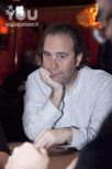 Xavier Niel sur Paris Première lors d’une compétition de poker