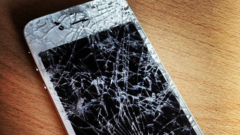Smartphones : avec cette découverte les écrans cassés pourraient vite devenir un lointain cauchemar