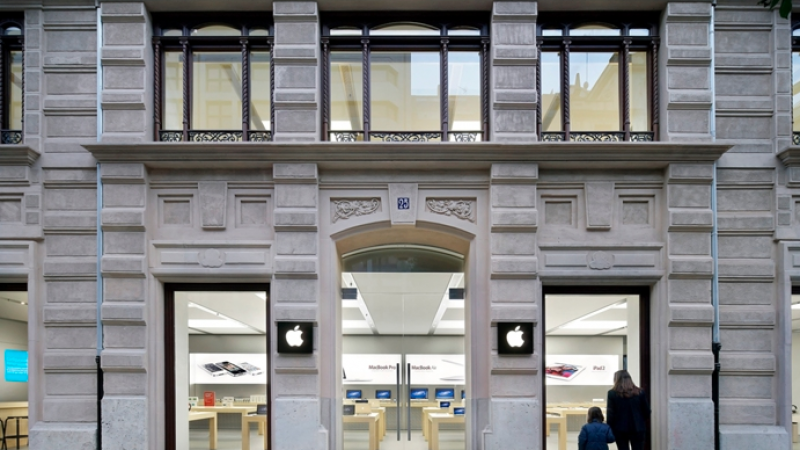 Évacuation d’un deuxième Apple Store à cause de l’explosion d’une batterie