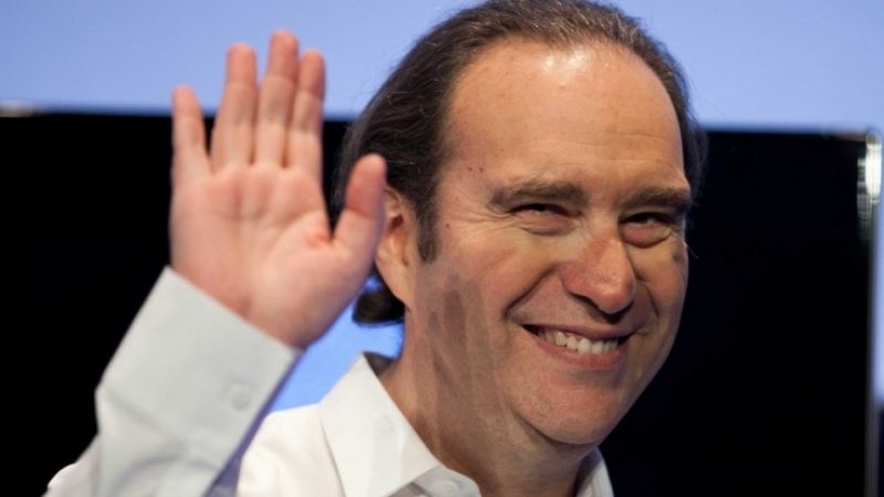 Xavier Niel : « On a investi 50 millions d’euros dans le réseau» à La Réunion