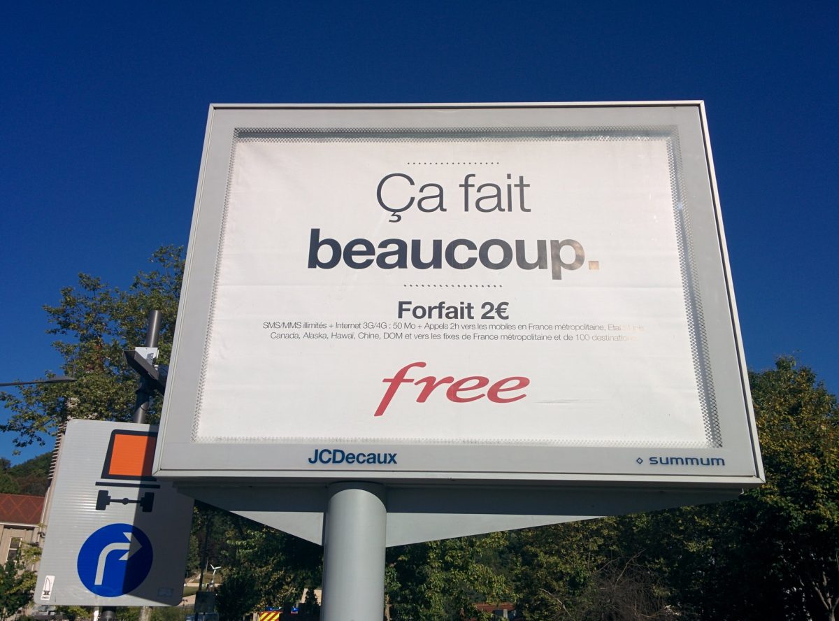 Et la 3ème affiche de la campagne Free Mobile concerne le forfait 2€