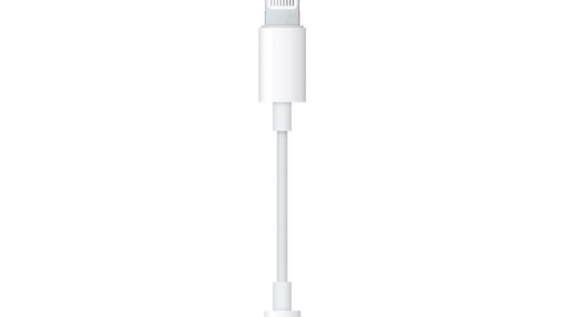 Apple : l’adaptateur Lightning vers mini jack ne serait plus inclus avec les prochains iPhone