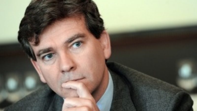 Arnaud Montebourg accuse une nouvelle fois Free Mobile de tous les maux