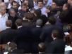 Zapping : Grosse bagarre au parlement…