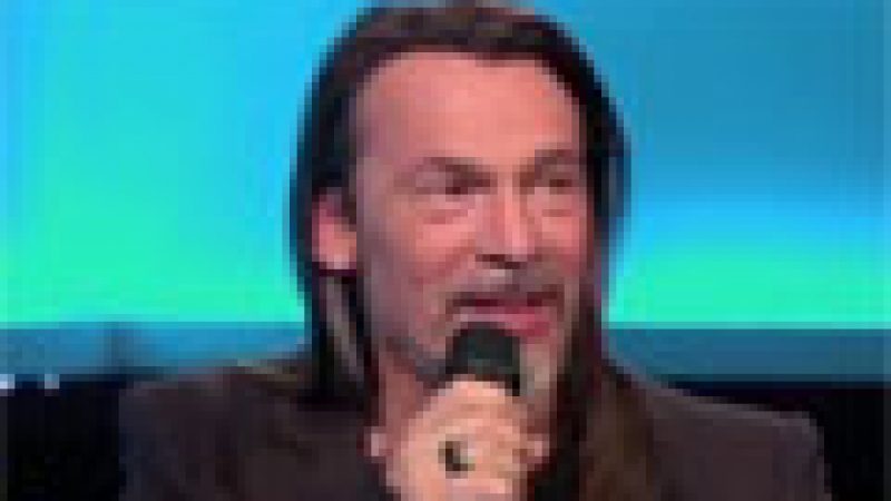 Zapping : Florent Pagny découvre le “hashtag”…