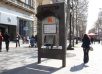 Orange lance ses cabines téléphoniques multimédias