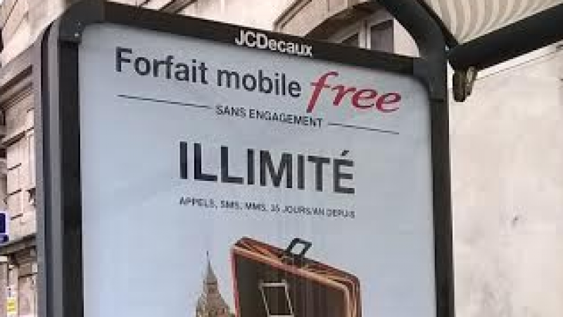 Nouvelle campagne d’affichage Free Mobile sur le roaming