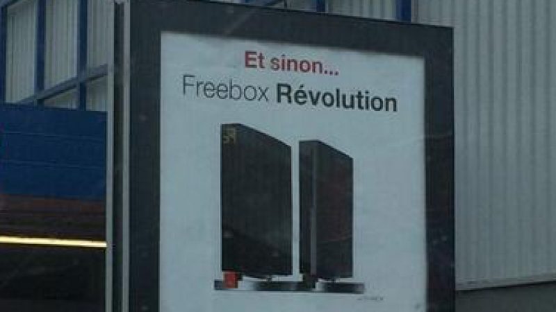 Free : une nouvelle affiche publicitaire pour la Freebox Révolution