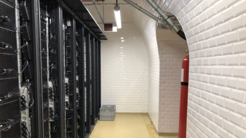 Le “data bunker” d’Iliad a fini sa métamorphose et chauffe désormais 150 logements sociaux