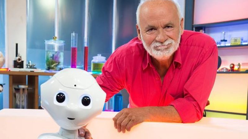 Insolite : Un robot à la co-animation d’une émission