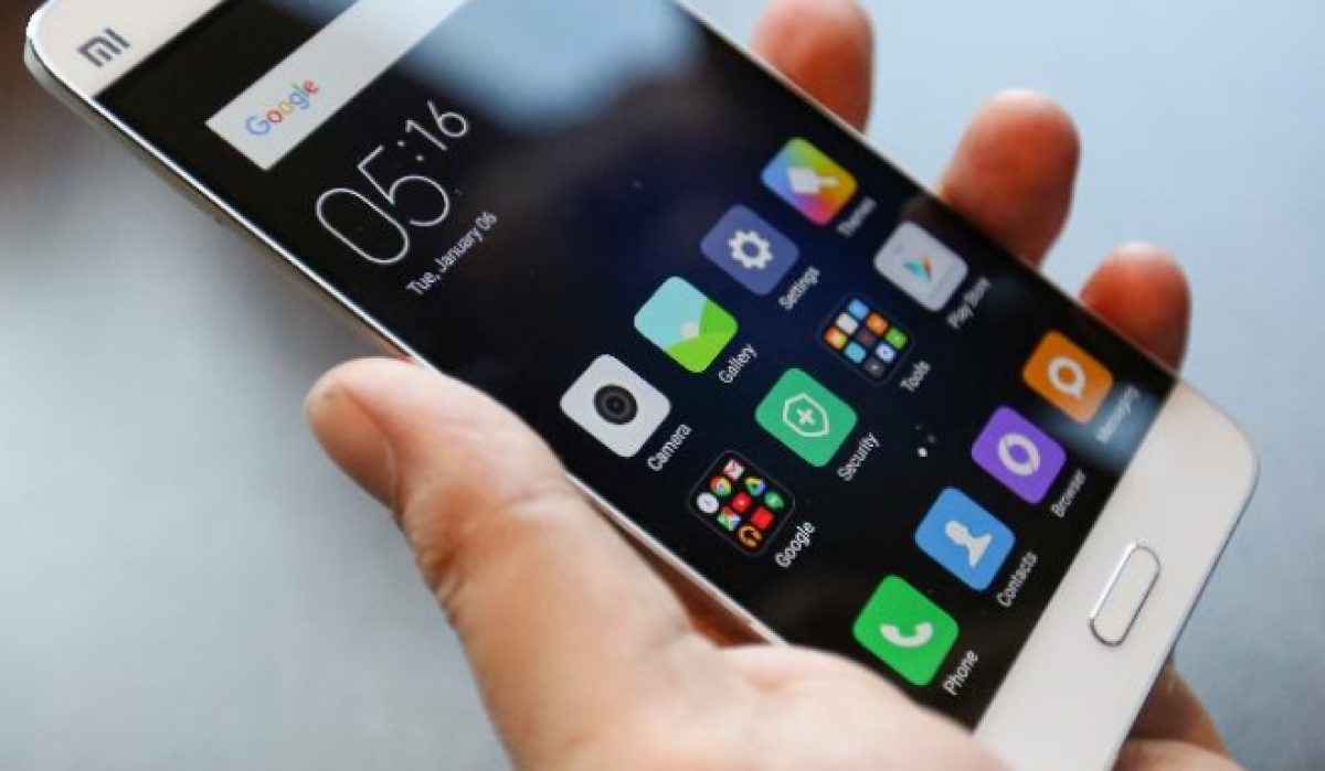 Alcatel, Huawei et Modelabs Mobiles mettent à jour 3 smartphones suite à un dépassement de la limite réglementaire du DAS « tronc » notifié par l’ANFR