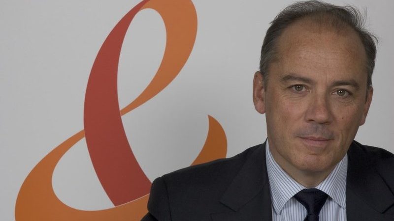 Après Free, Orange annonce officiellement qu’il répercutera la hausse de la TVA