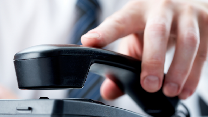 Le Sénat propose de renforcer la régulation du démarchage téléphonique