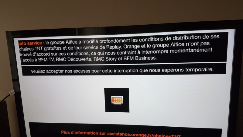 Après Free, Orange stoppe la diffusion de BFM TV et des autres chaînes gratuites d’Altice sur ses Livebox
