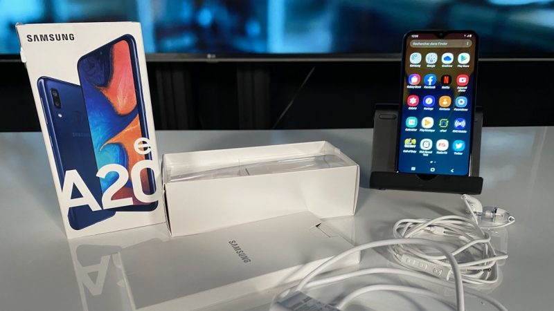 Univers Freebox a testé le Samsung Galaxy A20e, un smartphone compact à petit prix