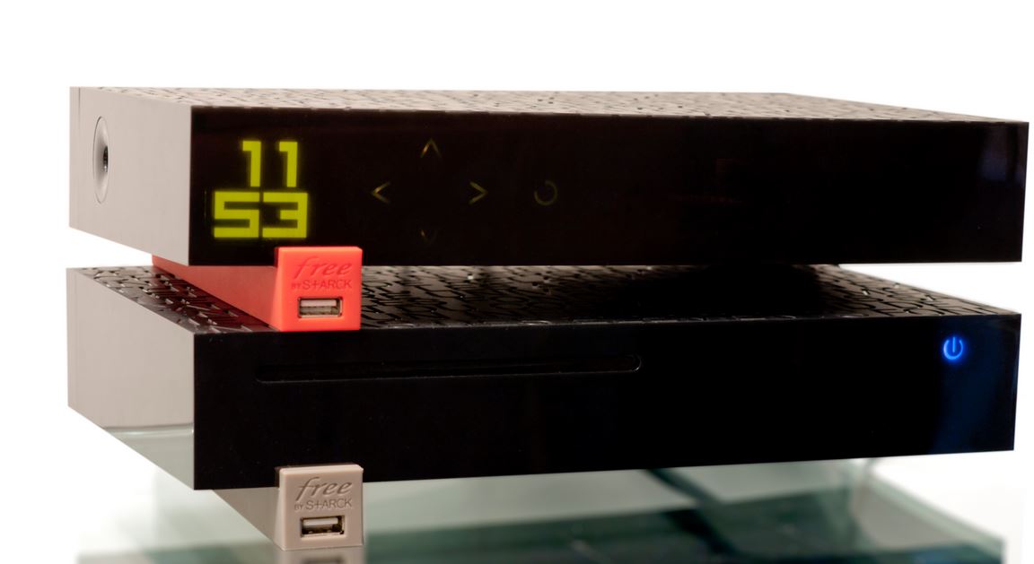 Un Freenaute crée une alarme intelligente avec sa Freebox Révolution — free download