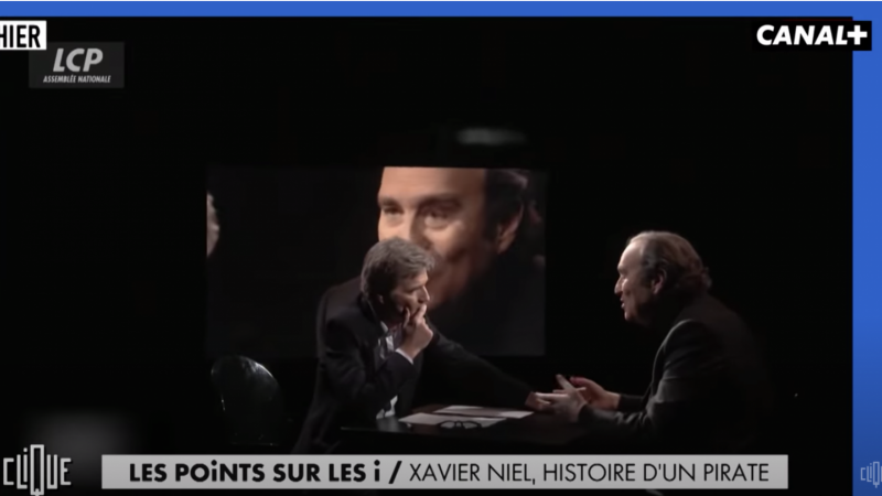 Clin d’oeil : la rhétorique du pirate Xavier Niel décortiquée sur Canal+