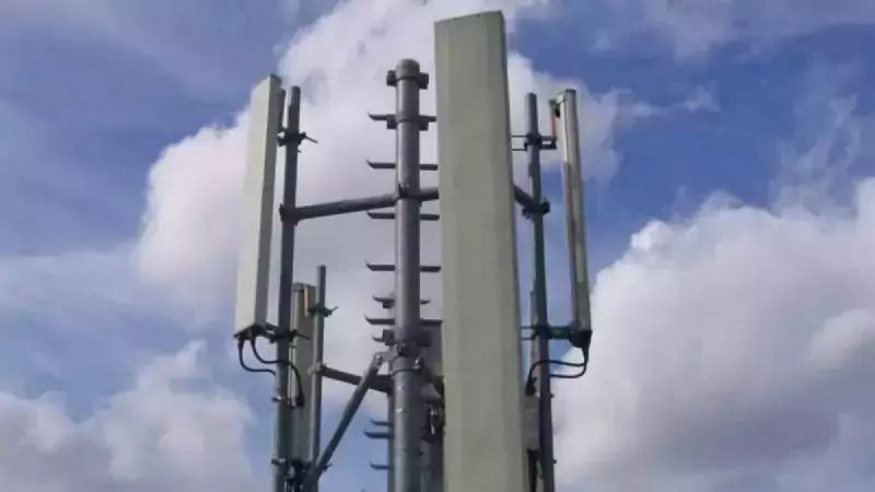 Sabotages d’antennes : près de 50 attaques en 3 mois, les opérateurs veulent un débat pour répondre aux inquiétudes