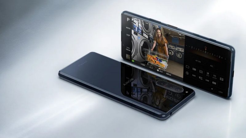 Smartphones : Sony garde la bordure, Asus commercialise ses Zenfone 7 et 7 Pro en France