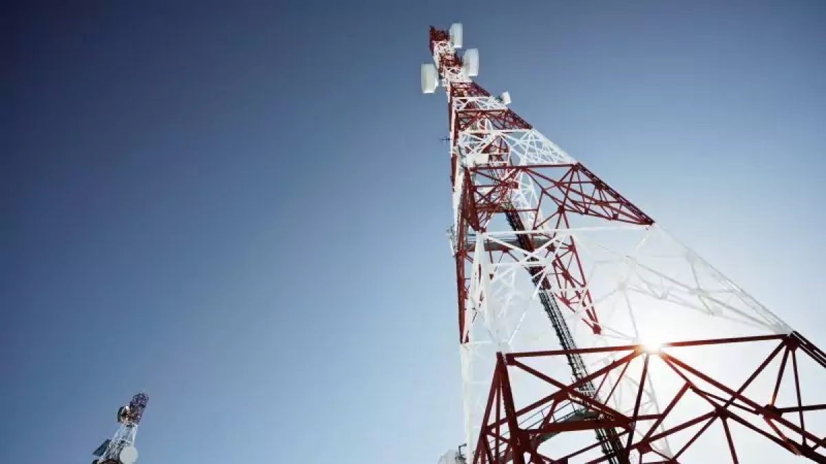 Free Mobile : les opposants ne manquent pas d’ingéniosité pour protester contre une antenne-relais