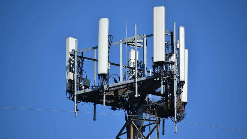 Free Mobile : un maire aurait préféré la mutualisation à la multiplication des antennes mais…