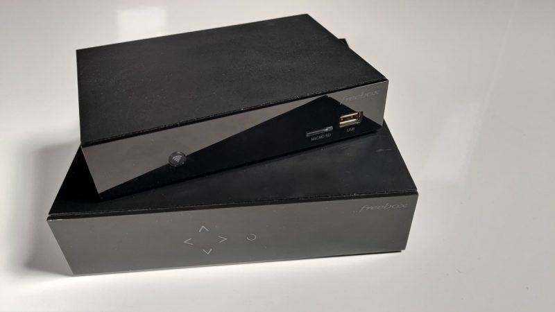 Freebox mini 4K : l’opérateur vole au secours des abonnés coincés lors de l’association de la télécommande