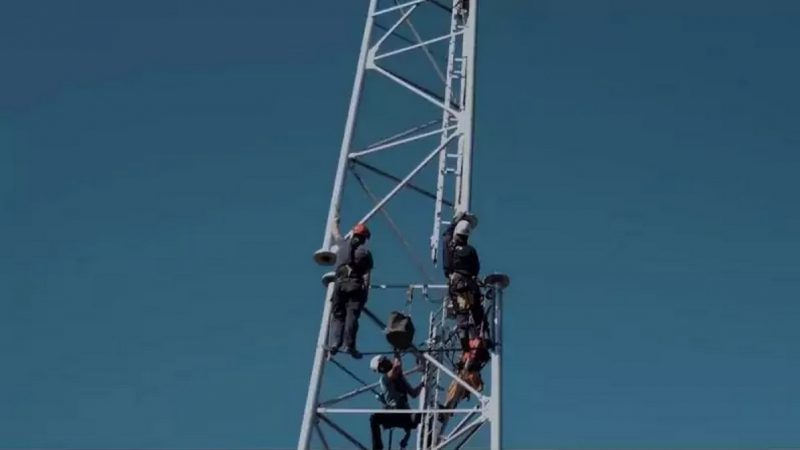 Free Mobile : pas question pour la justice de suspendre les travaux pour un pylône