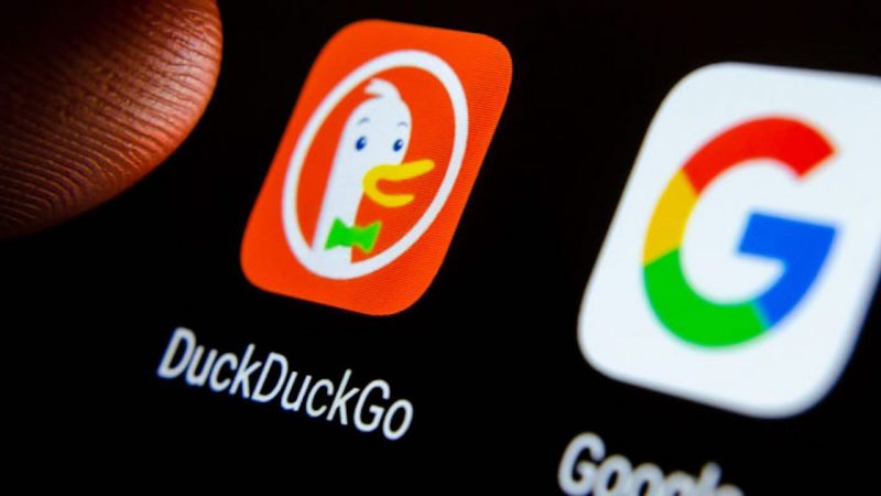 DuckDuckGo talonne Google mais sans pister ses utilisateurs