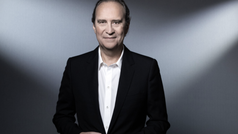 Xavier Niel : vers un retrait de son opérateur suisse Salt ?