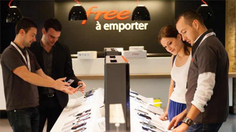 Free offre le crédit gratuit et ajoute une offre de remboursement, en plus d’un cadeau, sur un nouveau smartphone