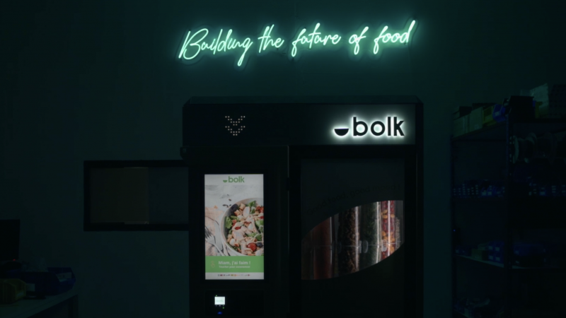 Clin D Oeil Un Plat Frais A Votre Gout En 45s Chrono Xavier Niel Investit Dans La Premiere Cantine Robotisee En Libre Service Clin D Oeil Un Plat Frais A Votre Gout En 45s Chrono Xavier Niel Investit Dans La Premiere Cantine Robotisee En Libre Service