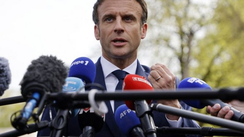 Emmanuel Macron tacle Marine Le Pen suite à ces propos au sujet de “Quotidien”