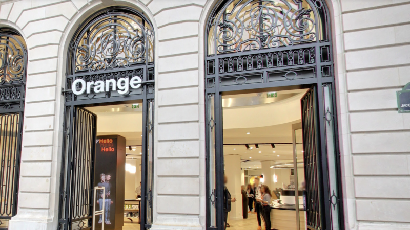 Clin d’oeil : “la vitrine de tout ce que fait Orange” va fermer