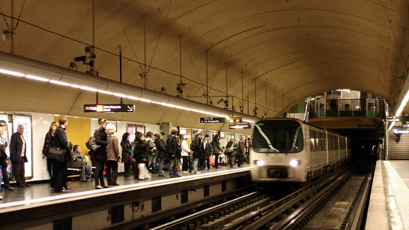 Orange, Free, SFR et Bouygues : la 4G débarque enfin dans le métro de Marseille