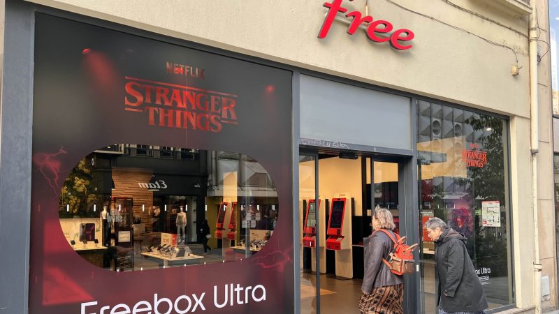 Free plonge ses boutiques dans l’Upside Down pour le lancement de sa Freebox Ultra Edition limitée