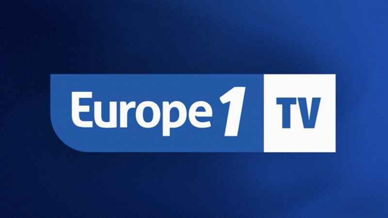 La nouvelle chaîne gratuite Europe 1 TV de Canal+ est désormais lancée sur les Freebox et box d’Orange, SFR et Bouygues Telecom