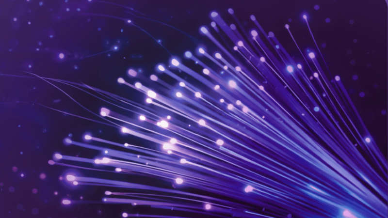 Iliad accélère avec son opérateur Play, de grandes ambitions pour son réseau fibre ouvert